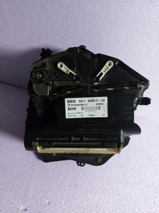 Motoraș ventilator aeroterma BMW F01 F02 F06 F07 F10 F11 Cod 9248171