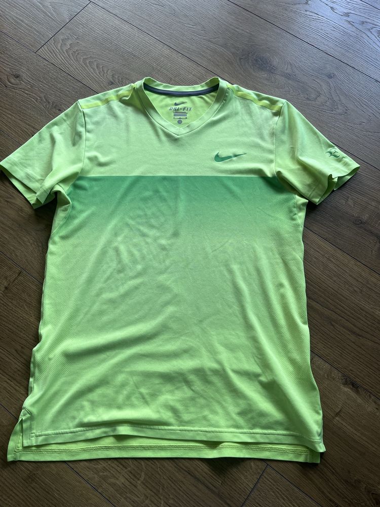 NIKE RF Roger Federer Australian Open 2015 - Размер М / Оригинал