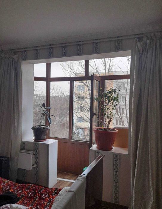 Srochni arenda kvartira beriladi 532