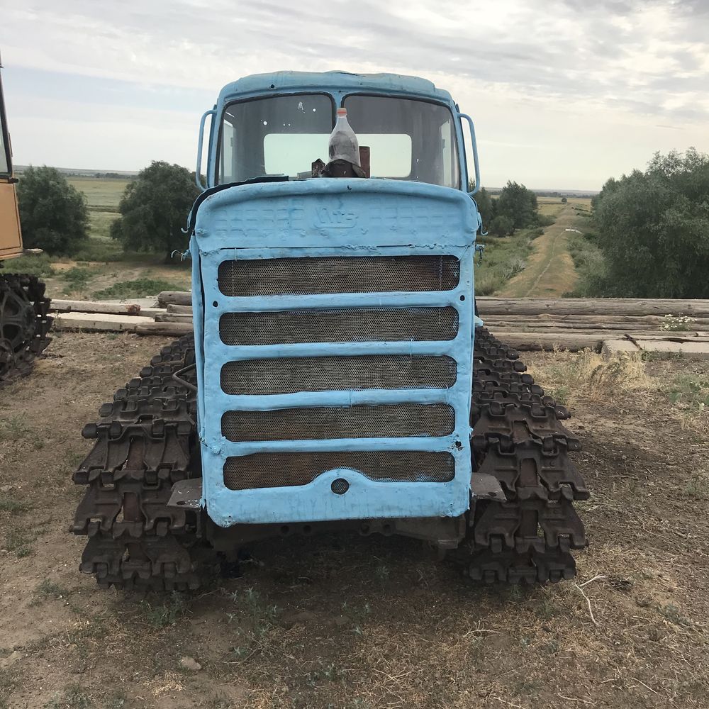 Продам трактора гусеничные  ДТ 75