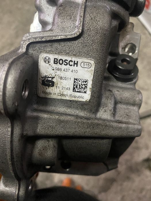 комплект дюзи помпа рейл vw audi seat skoda 2.0tdi