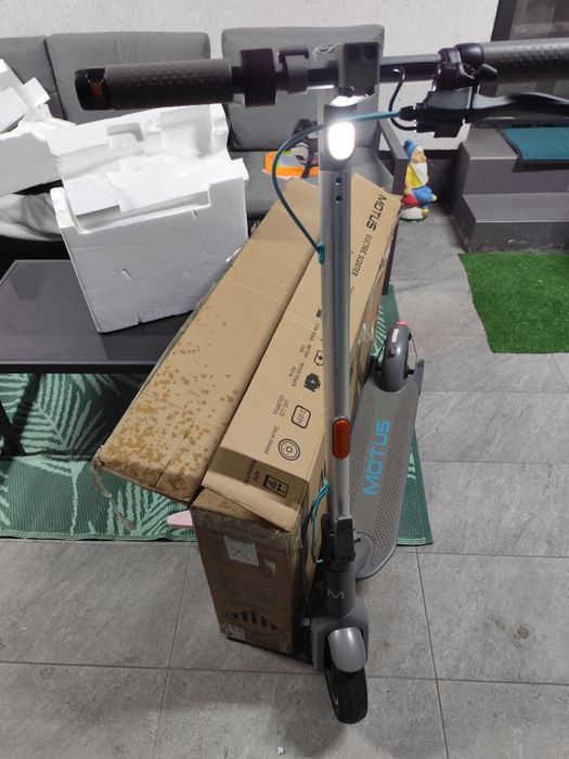 Trotineta electrica Motus