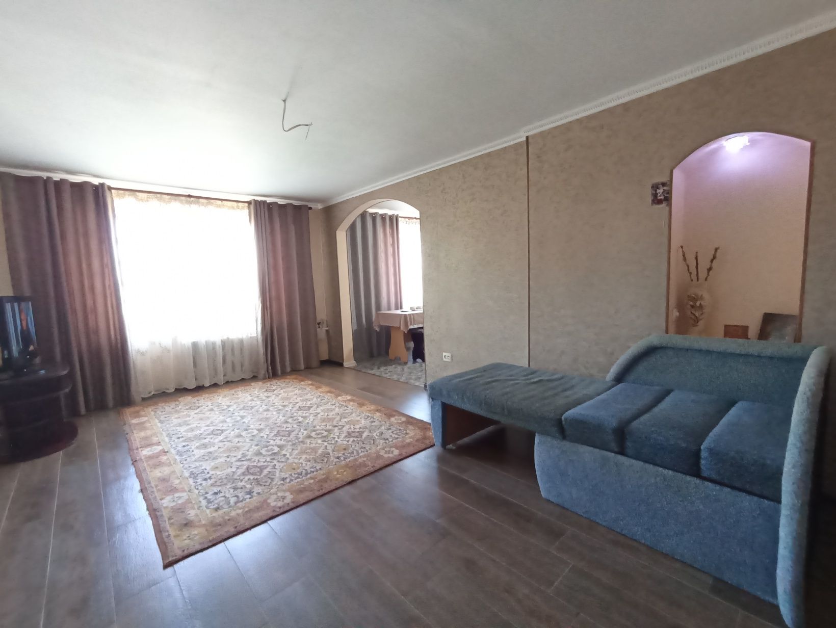 Продаётся 3-х ком кв 74 кв.м. 1 мкр 32 д кирпич