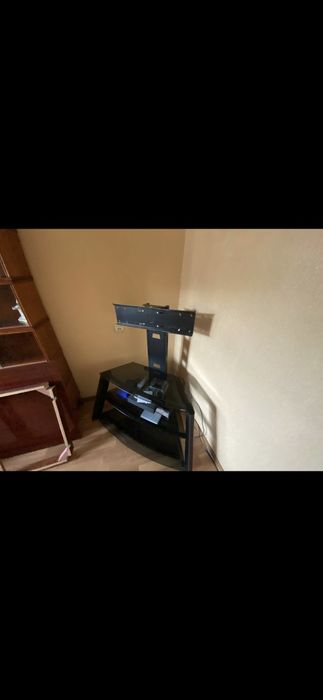 Подставка под телевизор