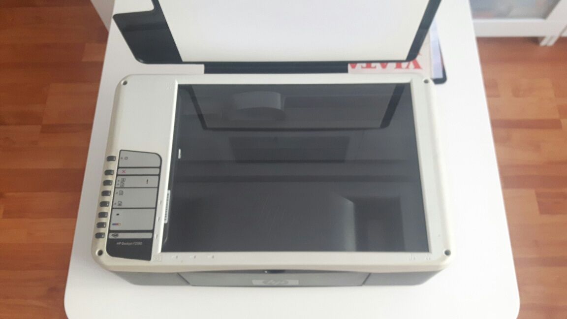 Imprimanta HP Deskjet F2180 multifunctionala