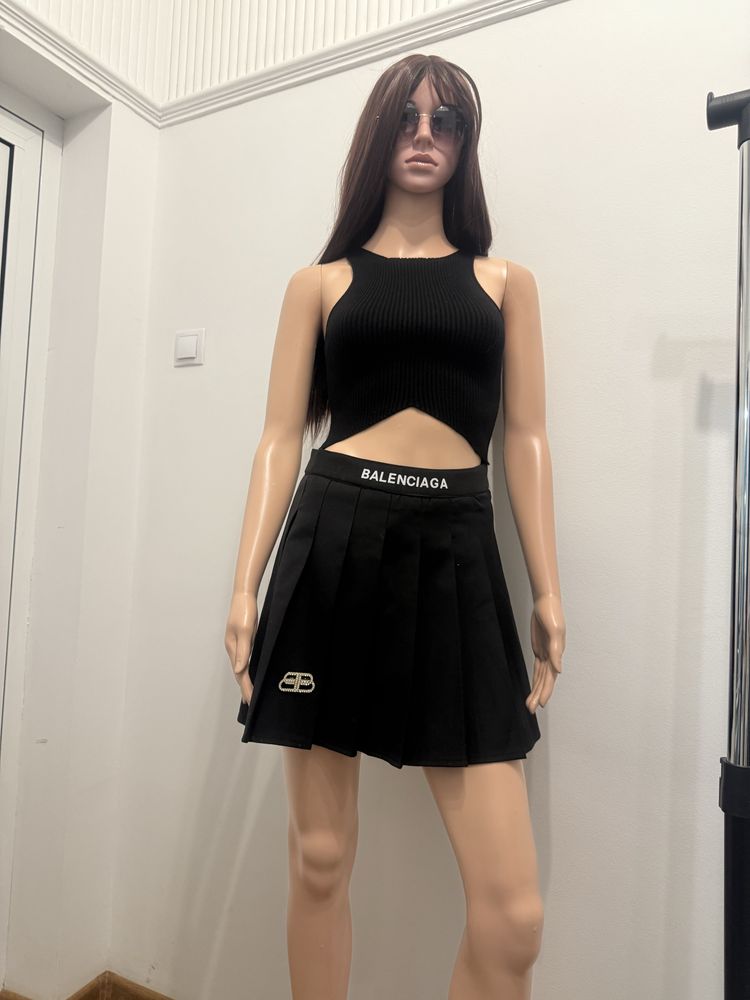 Пола на Balenciaga