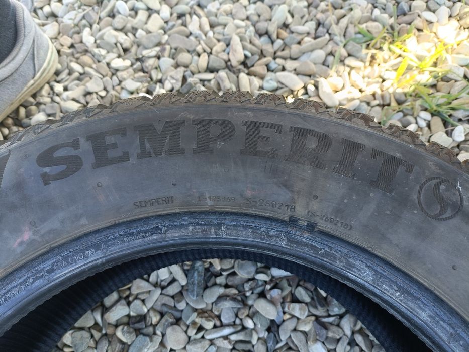 195 60 R15 Semperit DOT21