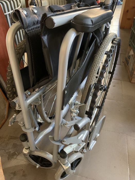 Инвалидна количка