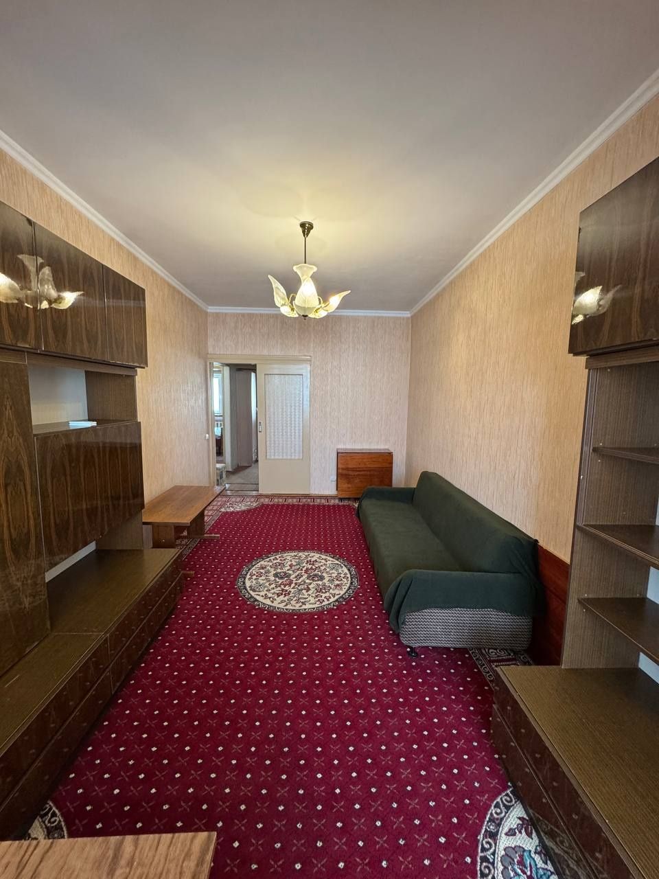 Ижарага квартира Яшнобод Крестик 2 хонали 5 етаж 5 етажлик 350$ Оилага