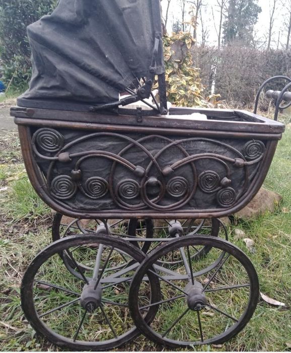 Căruț vintage păpuși dimensiuni mari