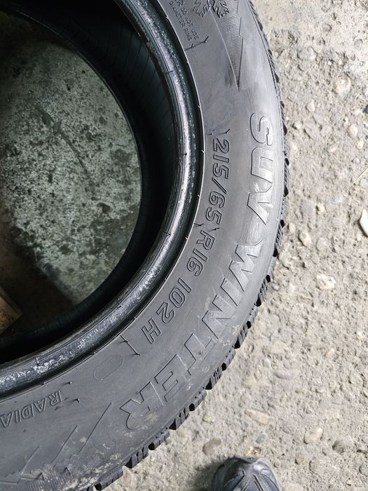 4 anvelope iarna 215 65 16 Sebring 7mm