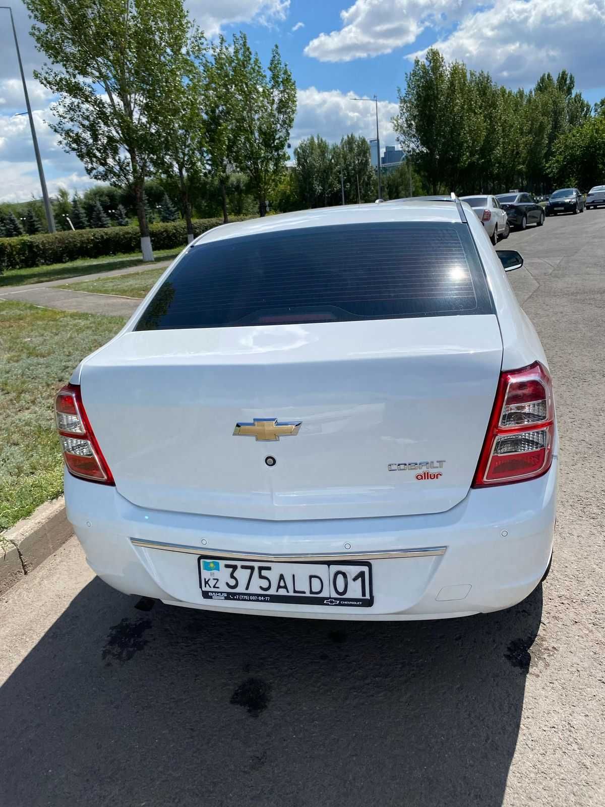 Cobalt Monza от 12к көліктері жалға беріледі (такси үшін)
