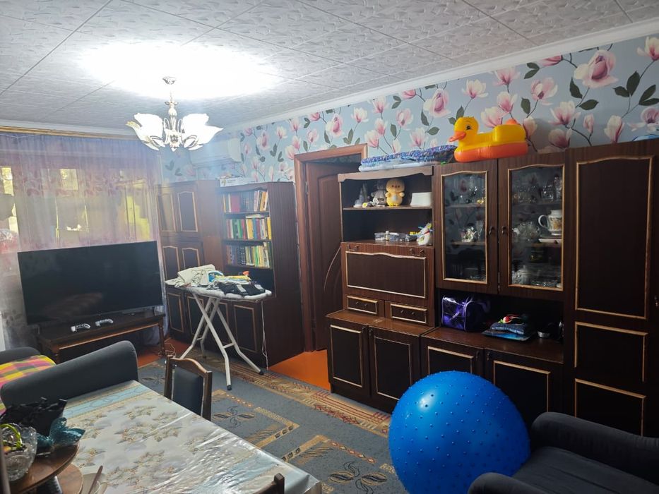 Мебель стенка в гостиную