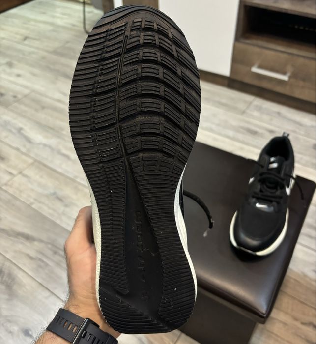 Маратонки Nike zoom air