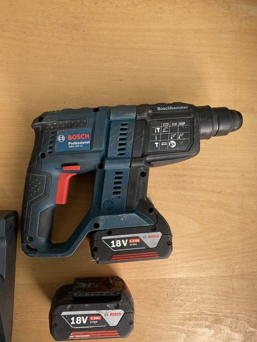 BOSCH GBH 18V-21 - Качествен безчетков перфоратор на Бош