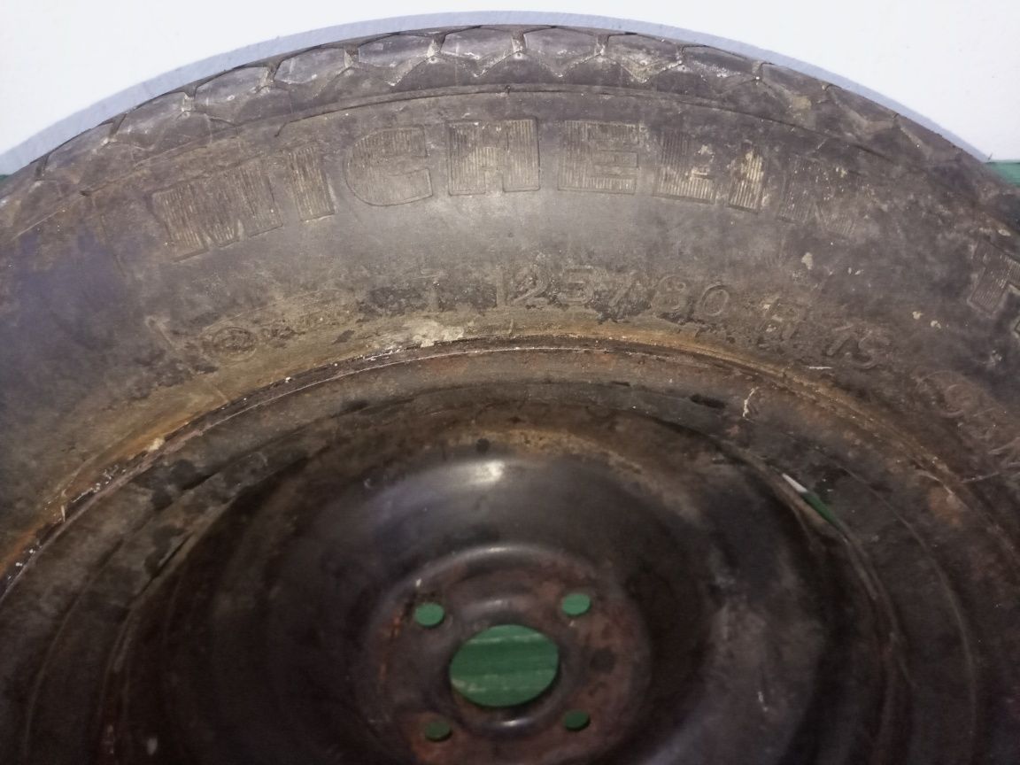 Резервна гума (тип "Патерица") 125*80*R15 Michelin