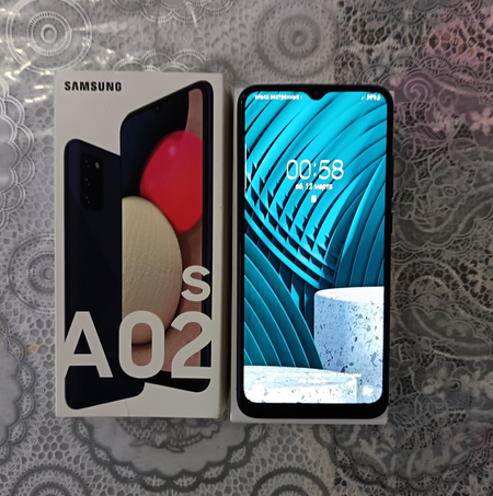 Samsung A02s 32 gb srochno sotiladi