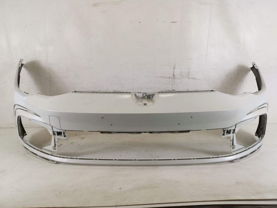 Предна броня Фолксваген ВВ Голф 8 ГТИ / Volkswagen VW Golf 8 GTI R-Lin