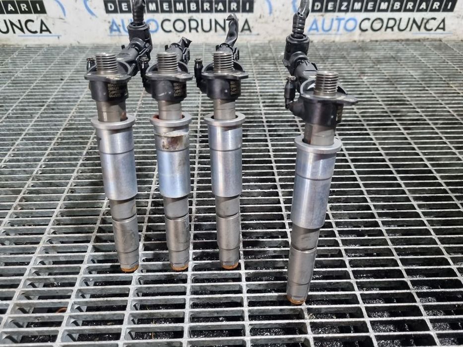 Injector Nissan Qashqai 2.0 D 2008 - 2010 150CP M9R Euro4 (1344) Diesel 0445115007