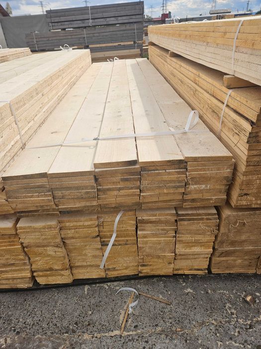 Cherestea diferite dimensiuni și lungimi