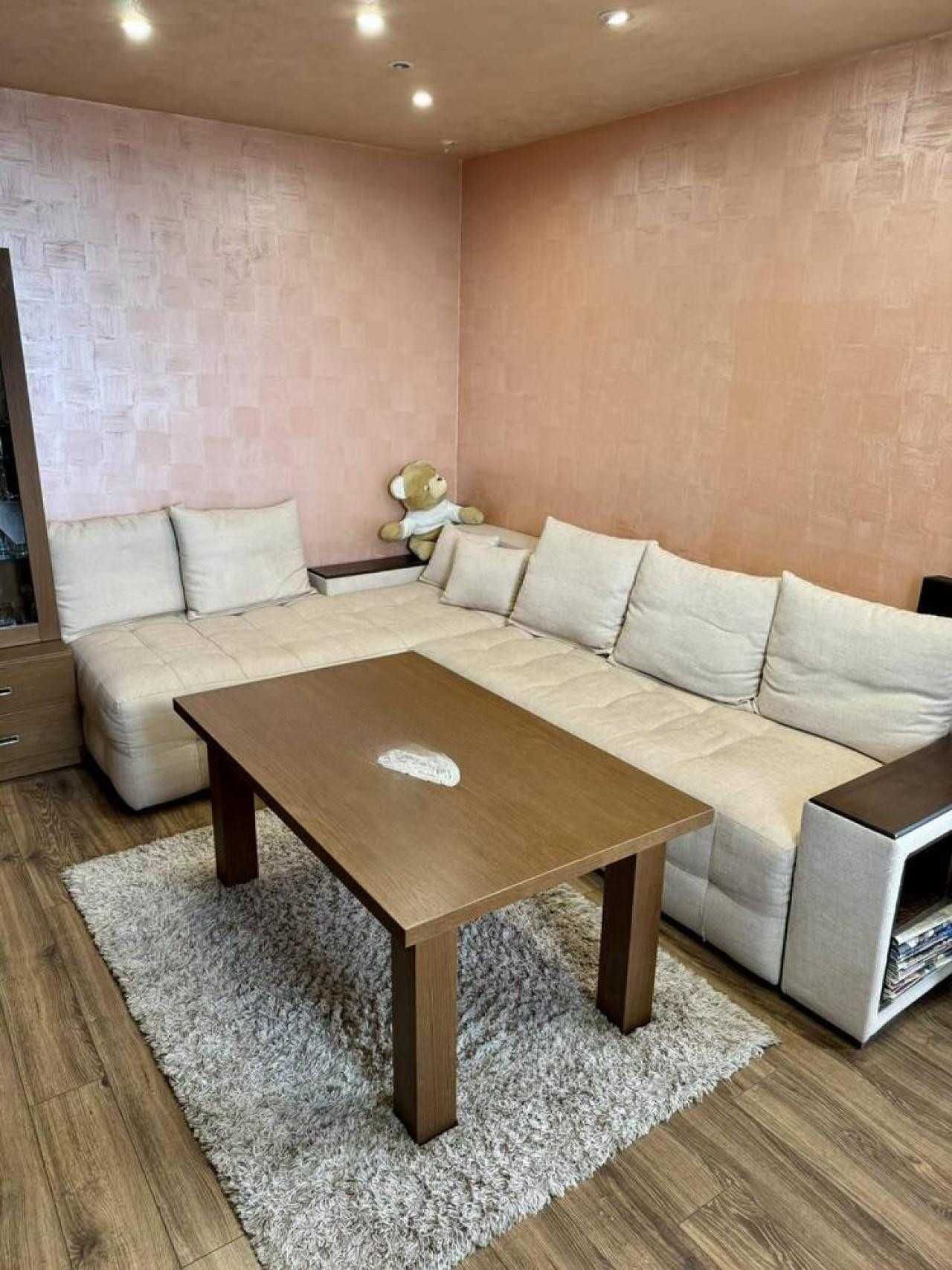 Двустаен апартамент в Каменица2