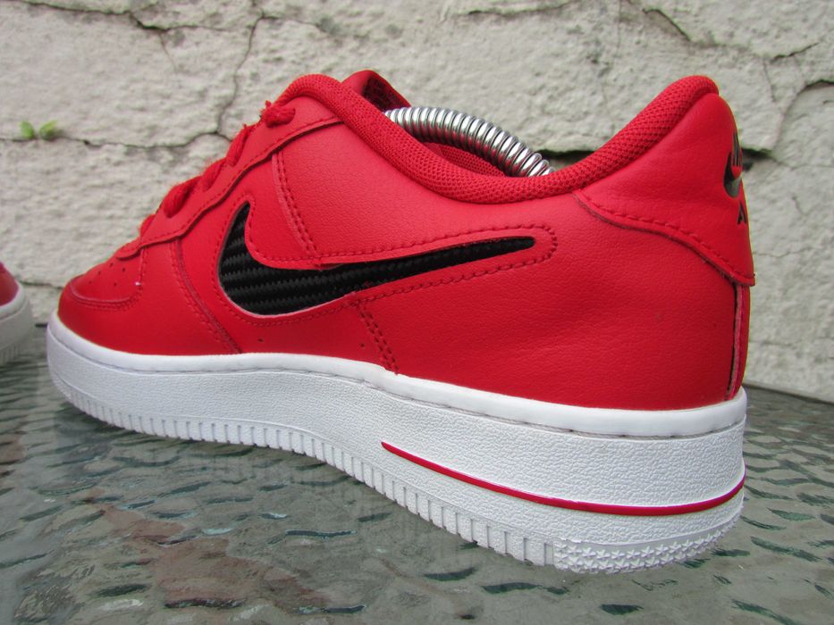 Маратонки Nike Air Force 1 '07 'University Red'
