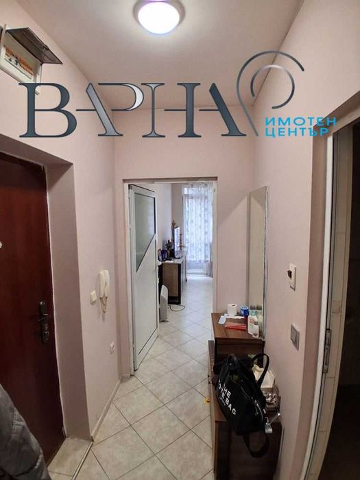 Дава се под наем Двустаен апартамент в Варна, Център - 50 кв.м за 357 € - Снимка #8