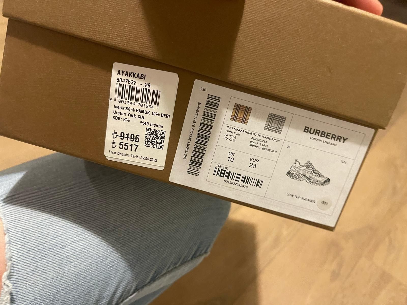 Маратонки BurBerry 28