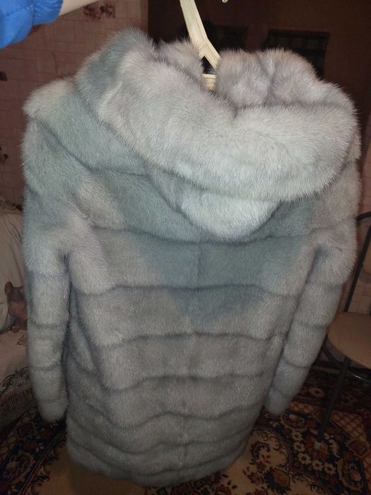 Продам шубу норка