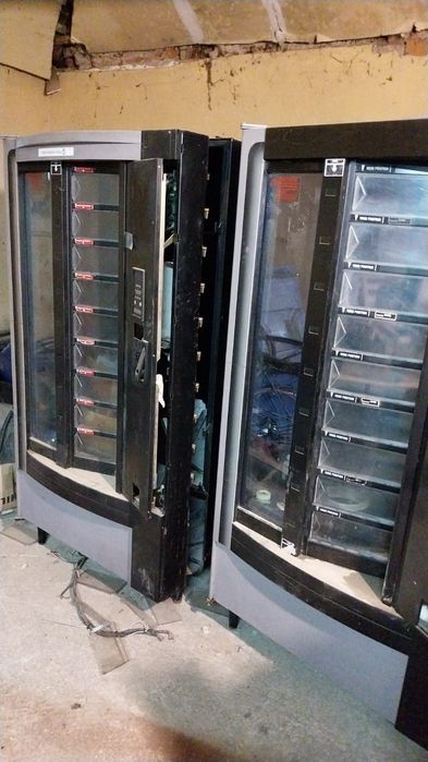 Automate vending +lot piese miere produse alimentare, sandwich, flori