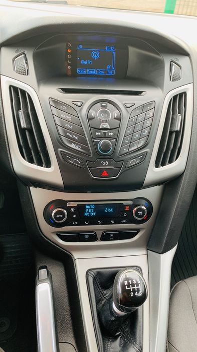 Ford Focus 3 Turnier/Combi 1.6 TDCi EURO 5 * CLIMATRONIC * AN 2013