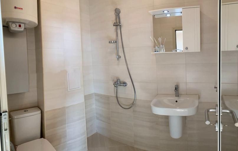 Дава се под наем Двустаен апартамент в София, Обеля 2 - 70 кв.м за 690 € - Снимка #6