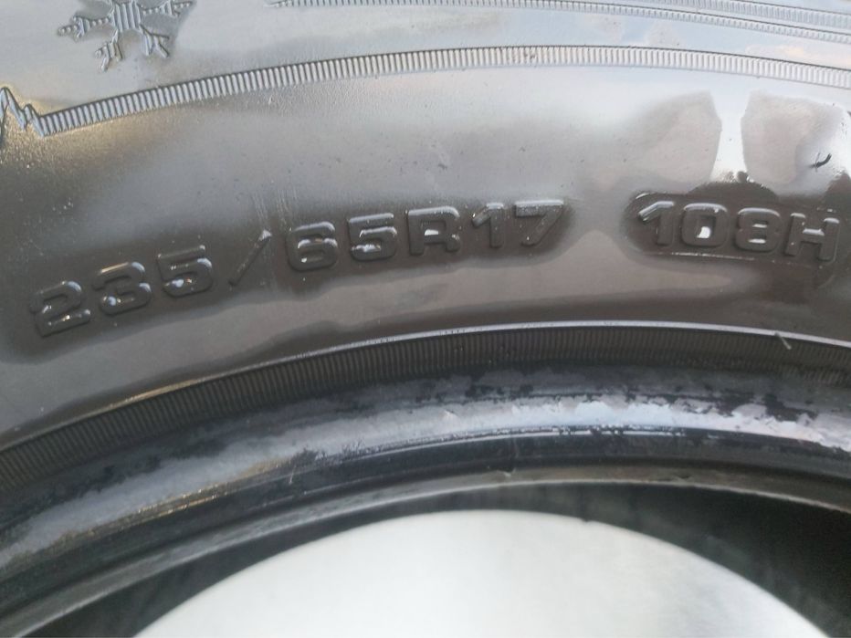 Anvelope iarna Dunlop 235/65/R17
