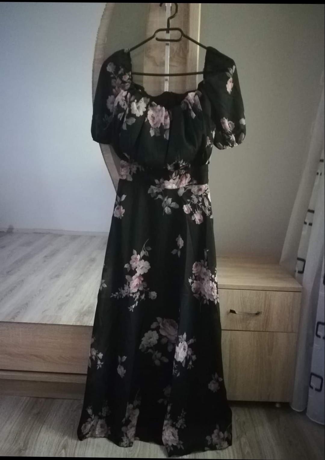 Rochie elegantă pentru nuntă, mărimea S