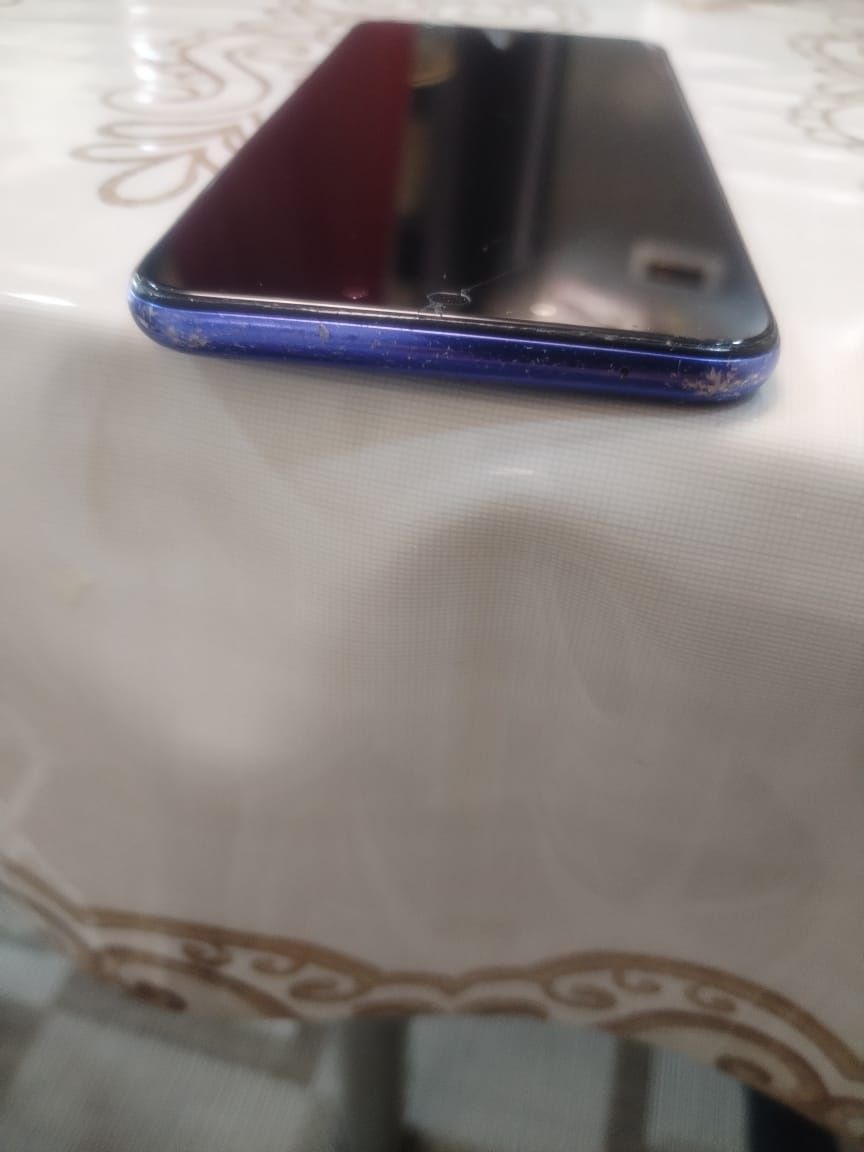 Продам HUAWEI nova 3