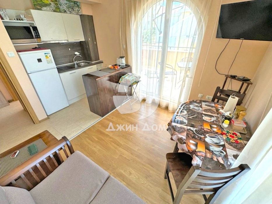 Продава се Тристаен апартамент в к.к. Слънчев бряг - 72 кв.м за 1389 €/кв.м - Снимка #2