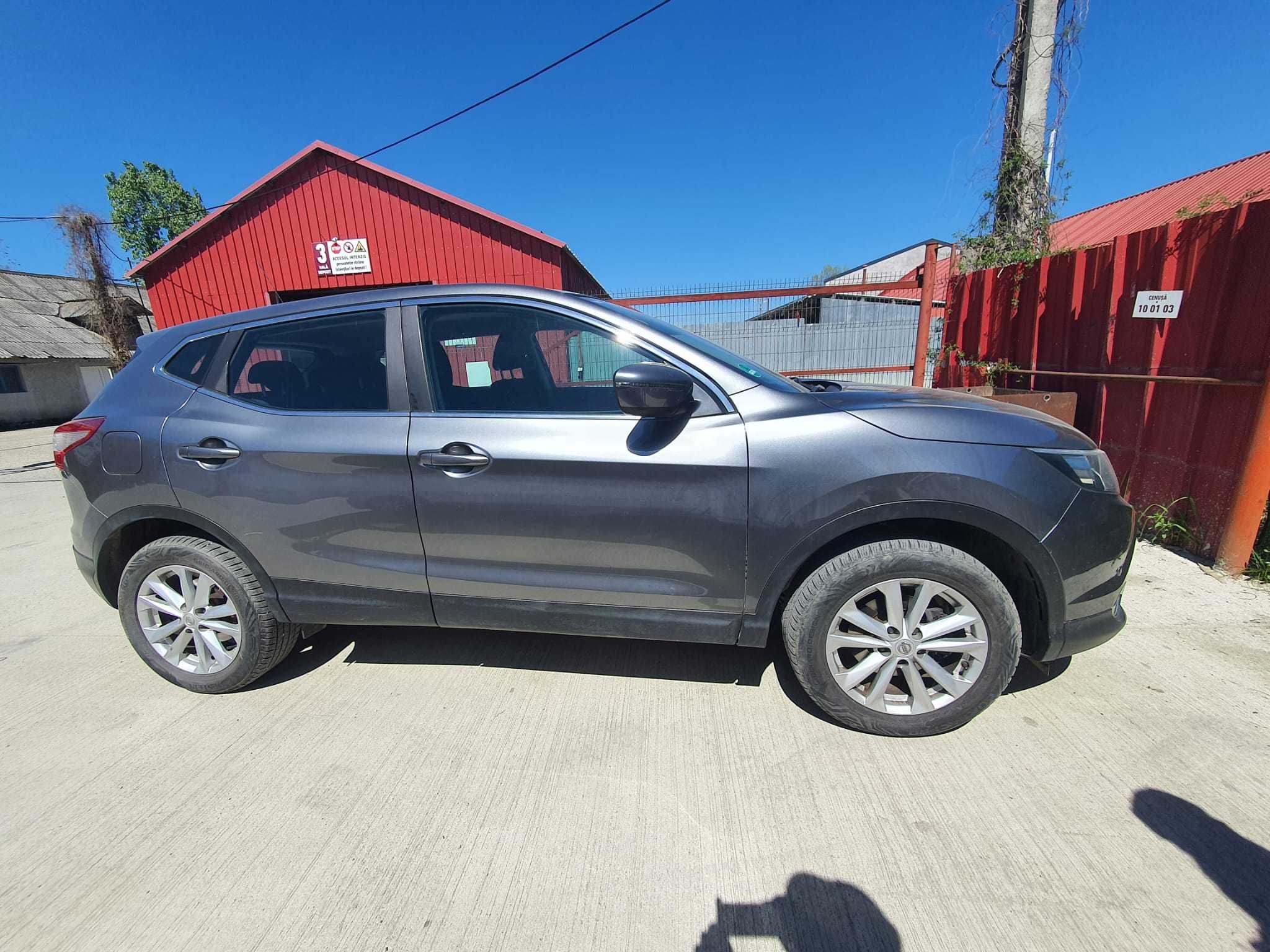 Nissan Qashqai 1.2 benzina inmatriculat