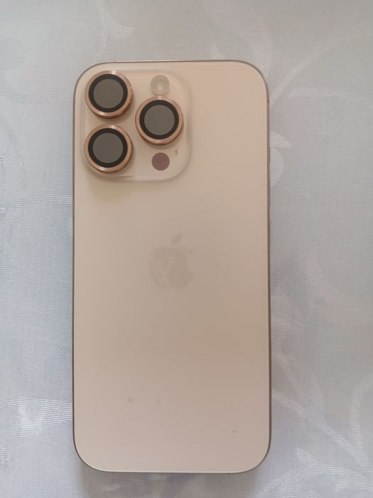 Iphone 16 pro desert titanum