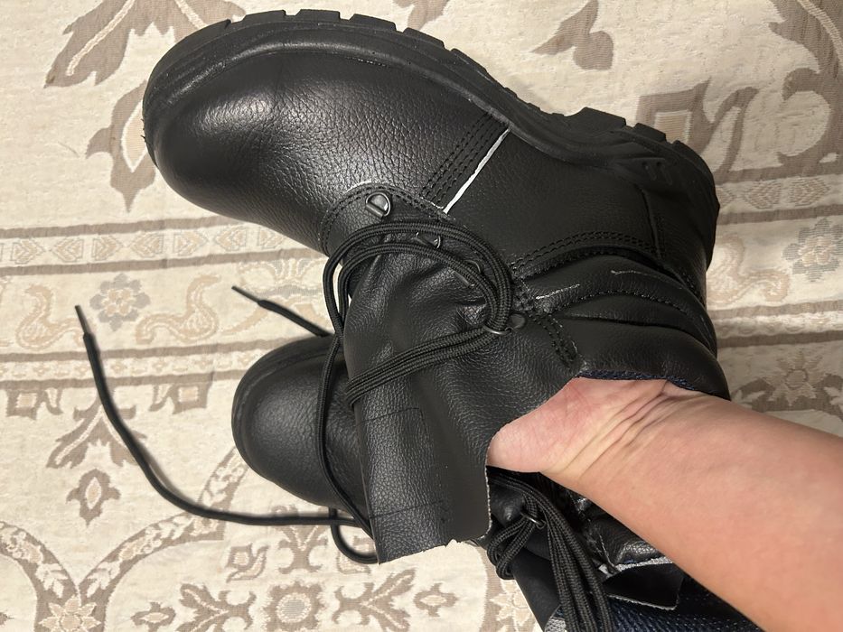 Летние рабочие ботинки