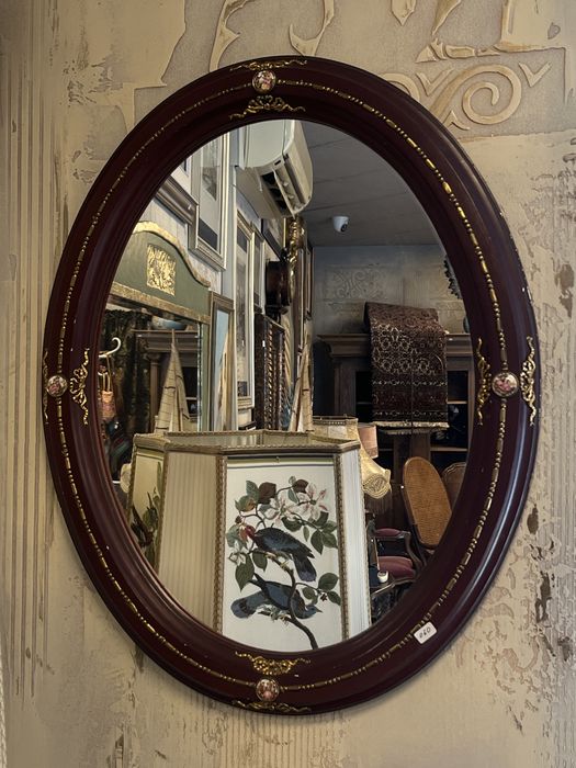 Огледало в романтичен стил