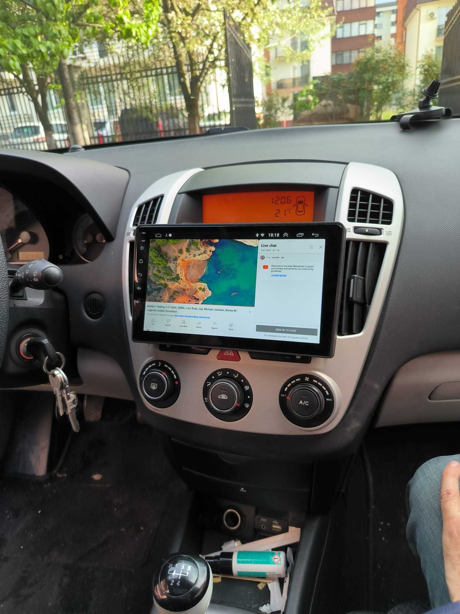 Navigatie Android Kia Ceed  Waze YouTube GPS
