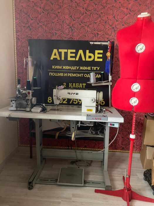 Швейная промышленная машинка комплект