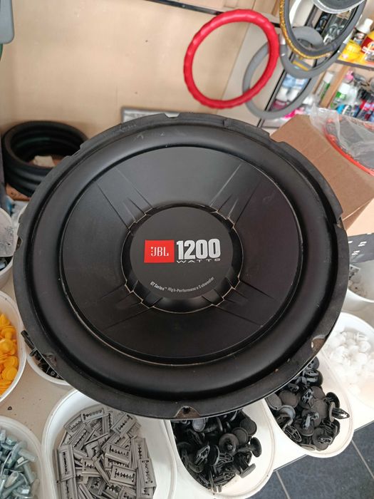 JBL 1200  WATTS holati yahshi