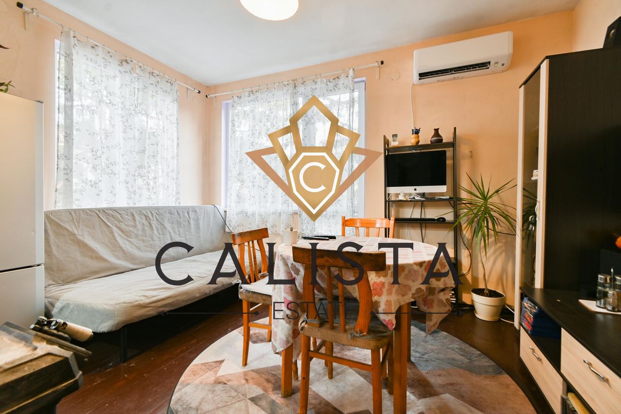 Продава се Къща в София, Горна баня - 258 кв.м за 1535 €/кв.м - Снимка #12