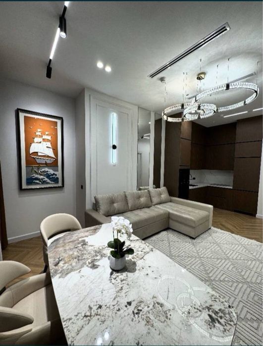 Сдается 3 ков евро квартира в Nest One