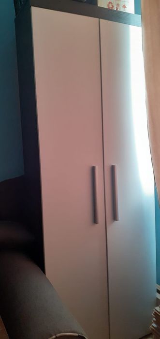 Mobila living sau tineret