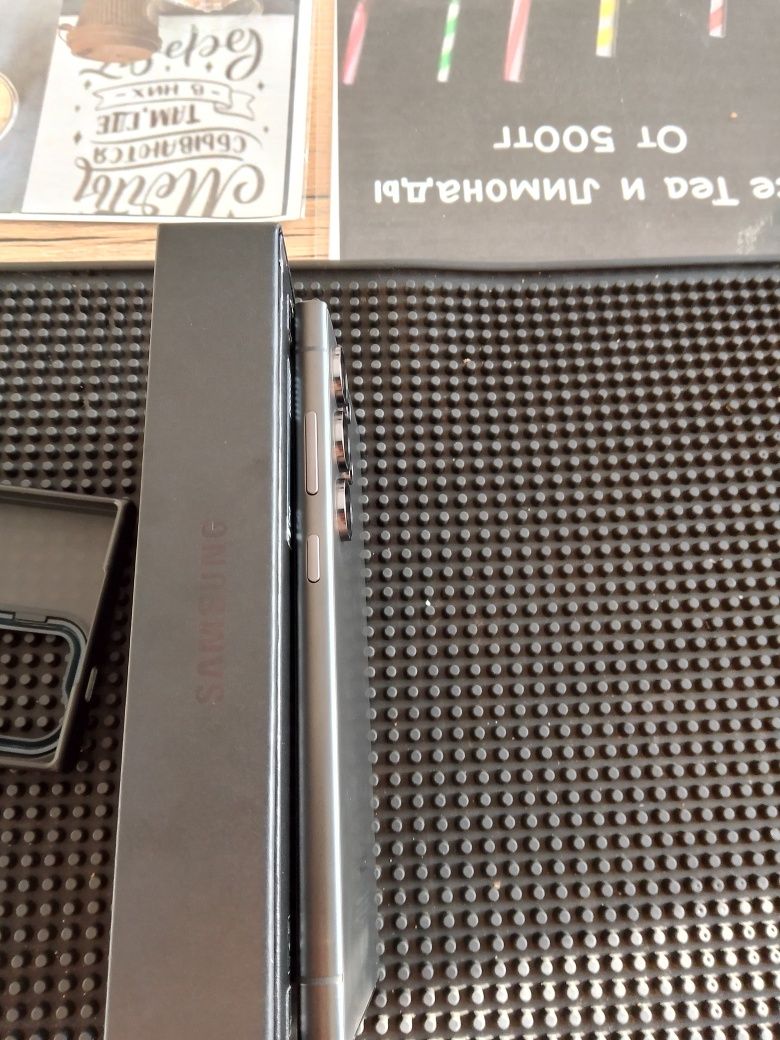 S24 ultra 12/256