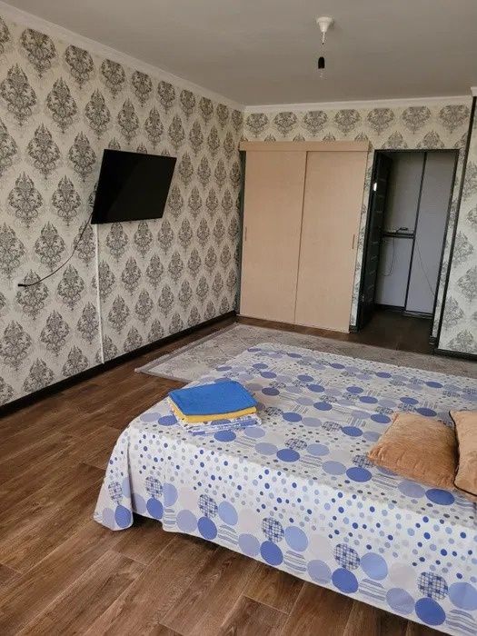 1000 Сагат. 1000 Час.