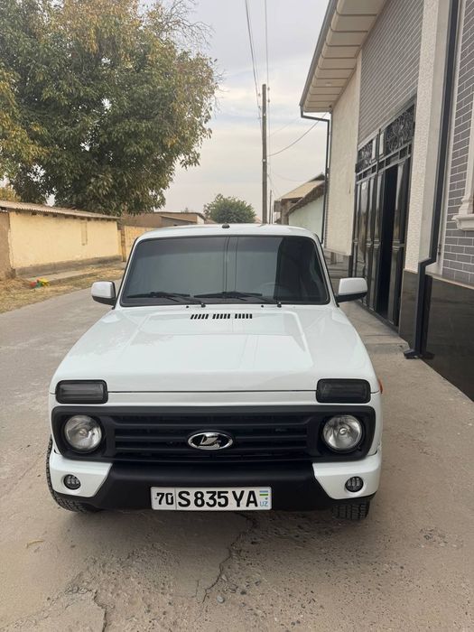 Нева сотилади холати аъло даражада