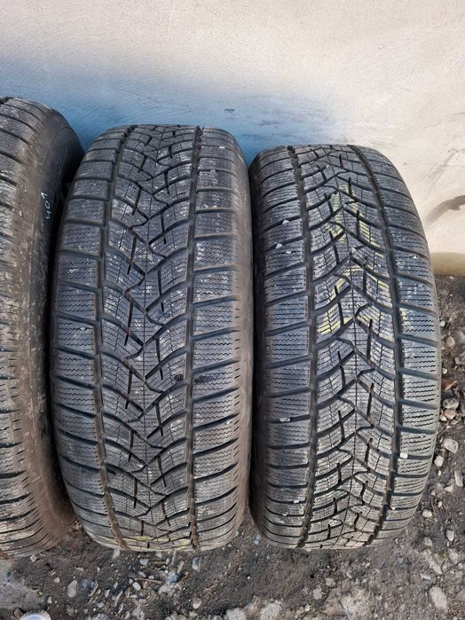 Set 4 anvelope Dunlop Winter Sport 5 SUV 235 60 R18 ci401
